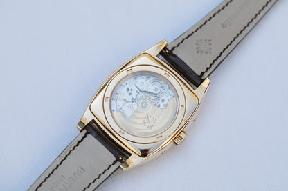 Patek Philippe Gondolo Annual Calendar Calendario Rose Gold Silver Dial 5135r-001 YXCQT9 - Beverly Hills Watch Company