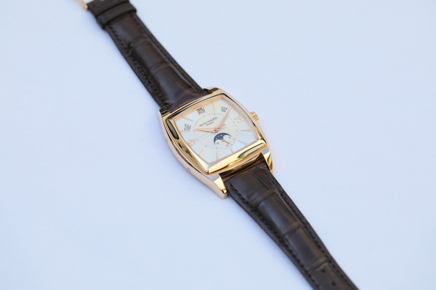 Patek Philippe Gondolo Annual Calendar Calendario Rose Gold Silver Dial 5135r-001 YXCQT9 - Beverly Hills Watch Company