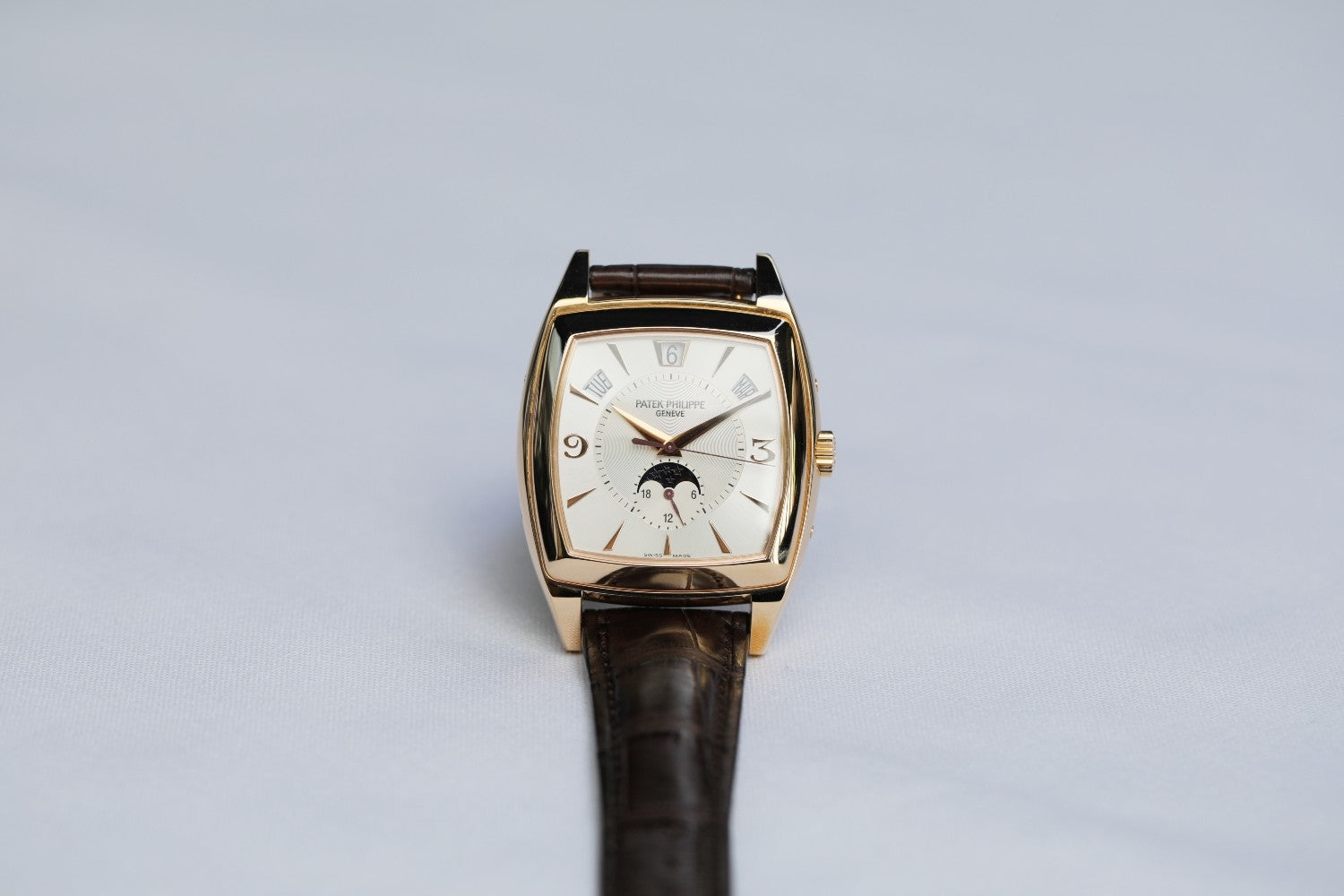 Patek Philippe Gondolo Annual Calendar Calendario Rose Gold Silver Dial 5135r-001 YXCQT9 - Beverly Hills Watch Company