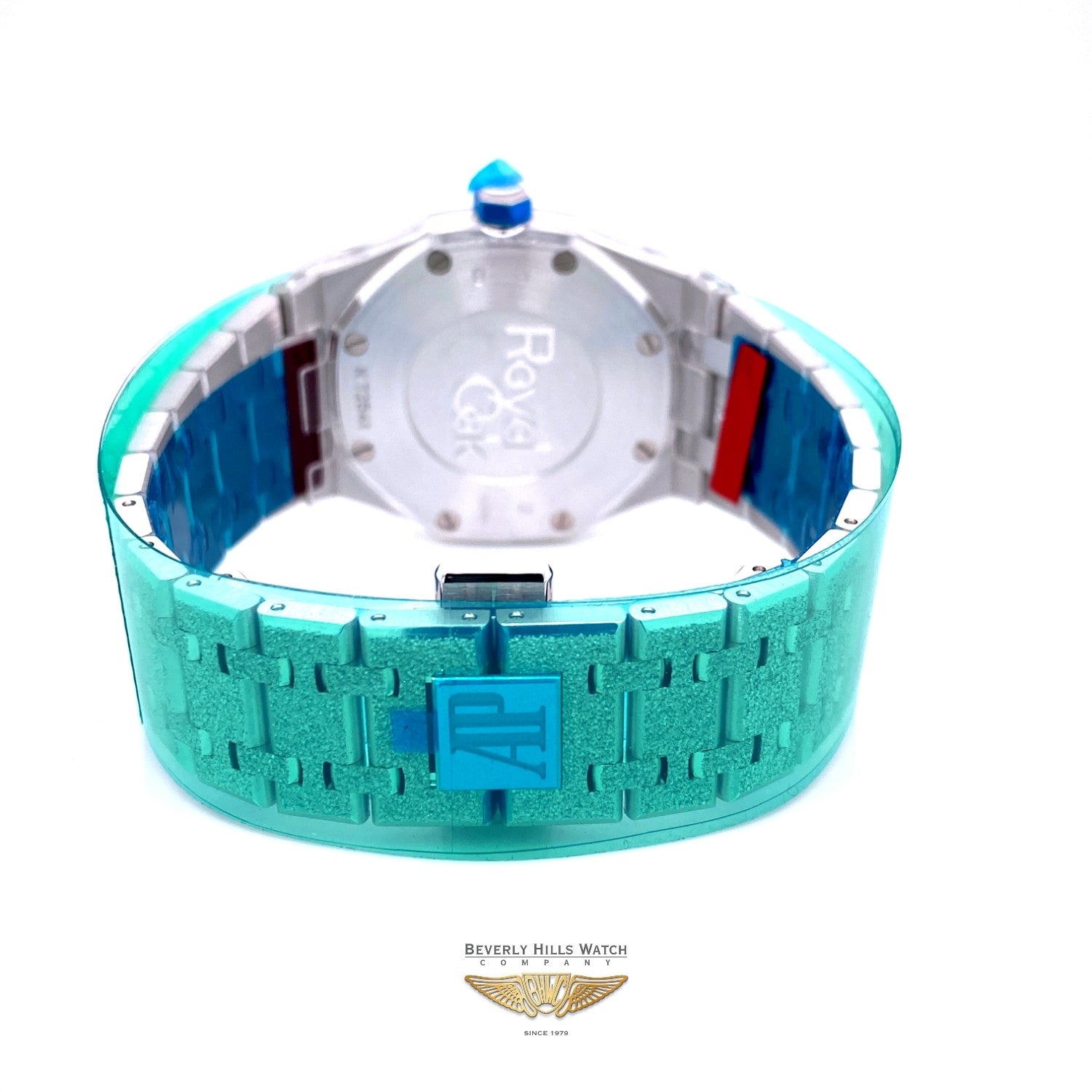 Audemars Piguet 33mm Royal Oak Frosted White Gold Ladies Quartz Black Dial 67653BC.GG.1263BC.02 - Beverly Hills Watch