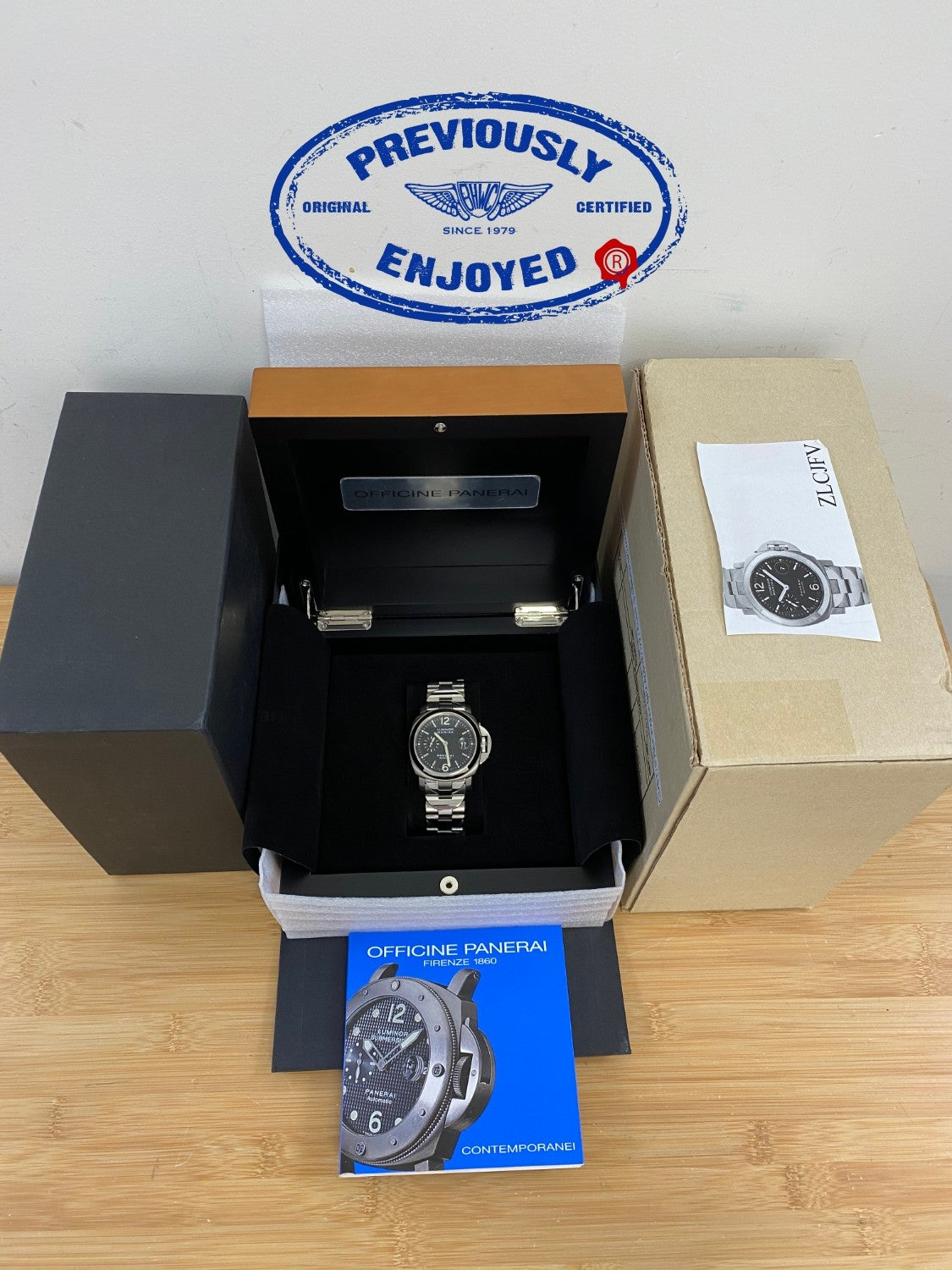 Panerai Luminor Marina 44MM Titanium Stainless Steel Black Dial PAM00220 ZLCJFV - Beverly Hills Watch